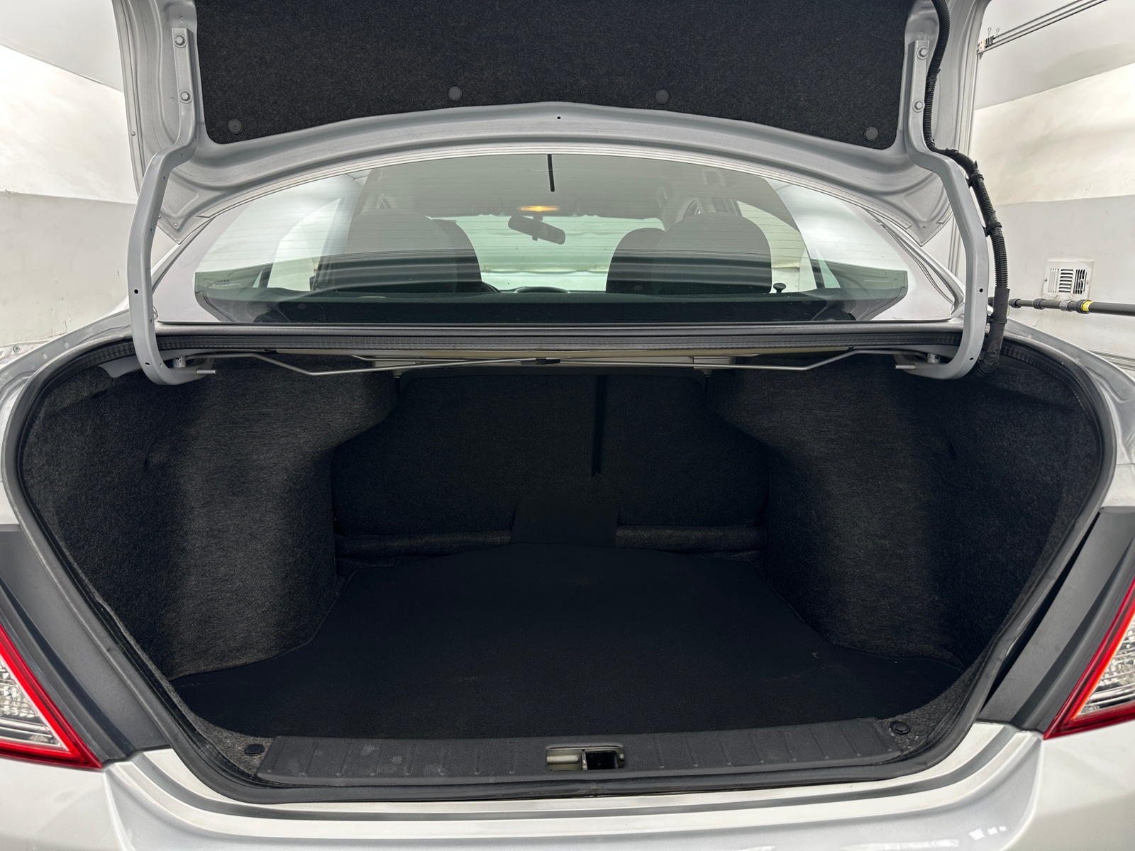 Thumbnail: 2018 Nissan Versa - 7