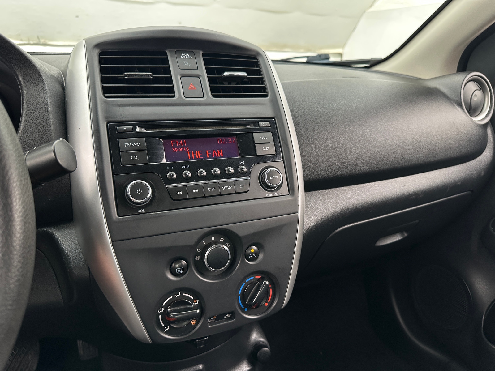 Thumbnail: 2018 Nissan Versa - 4