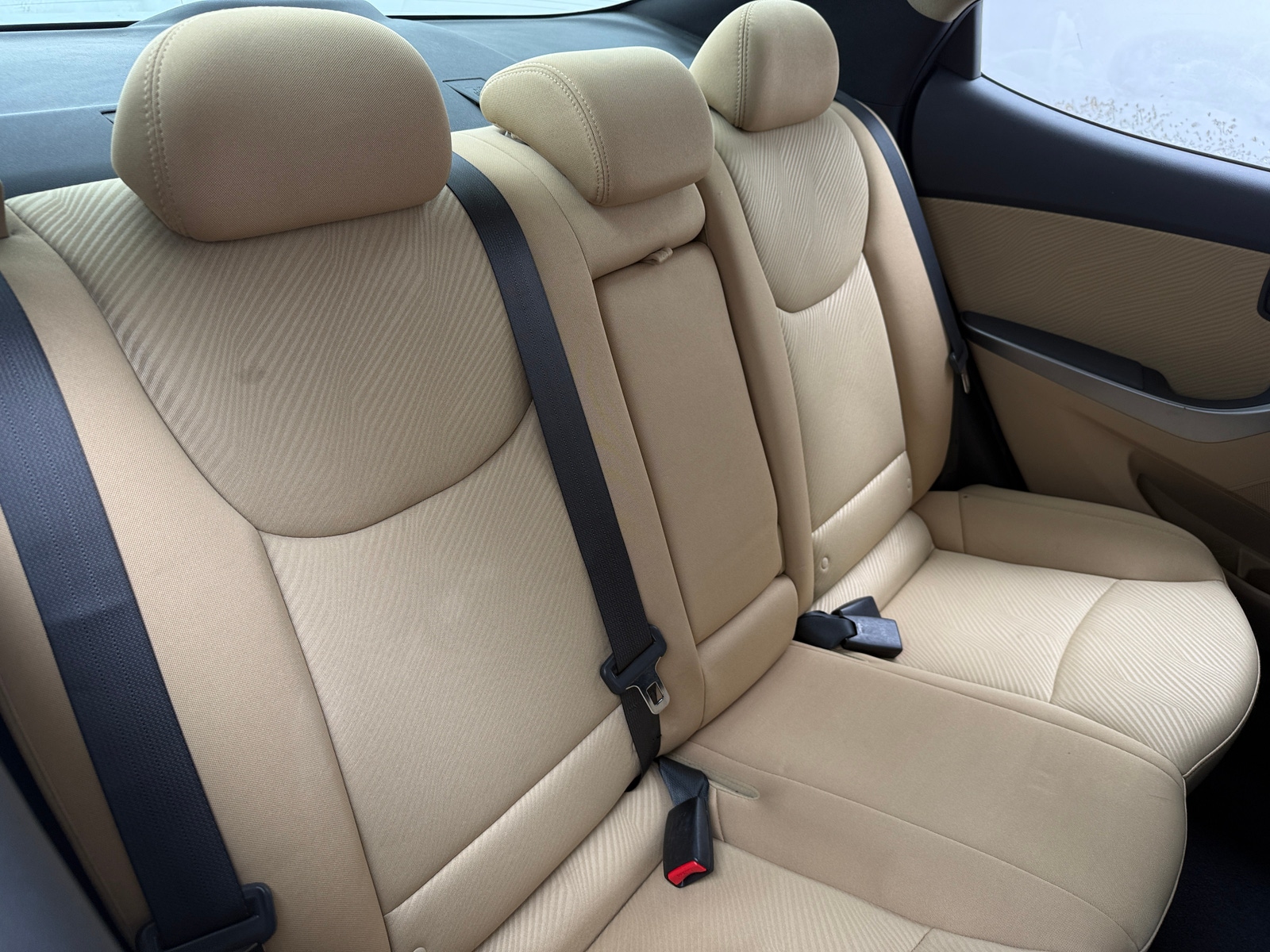 Thumbnail: 2013 Hyundai Elantra - 6