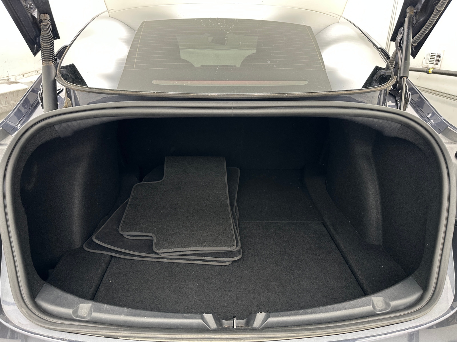 Thumbnail: 2023 Tesla Model 3 - 6