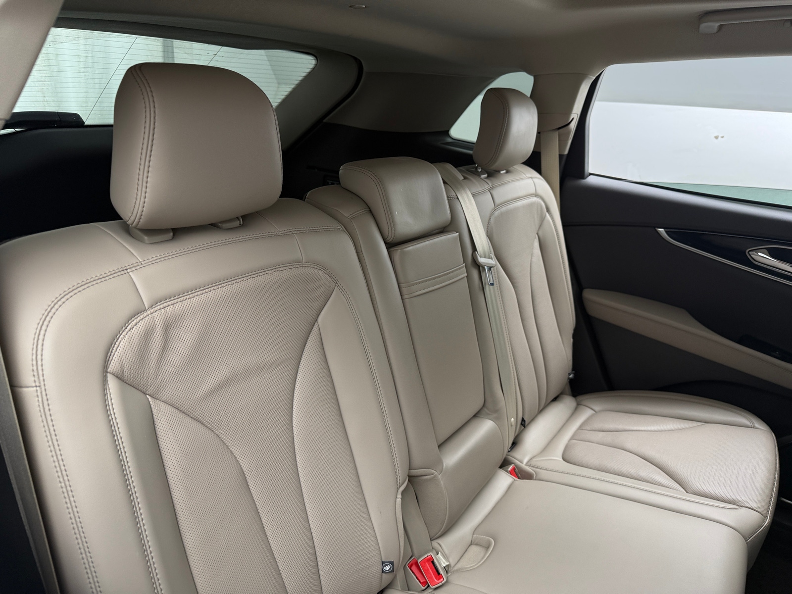 Thumbnail: 2021 Lincoln Nautilus - 5