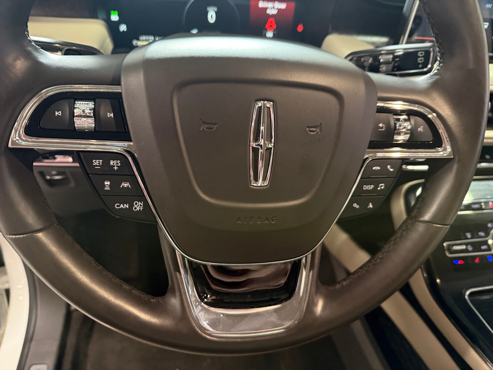 Thumbnail: 2021 Lincoln Nautilus - 4