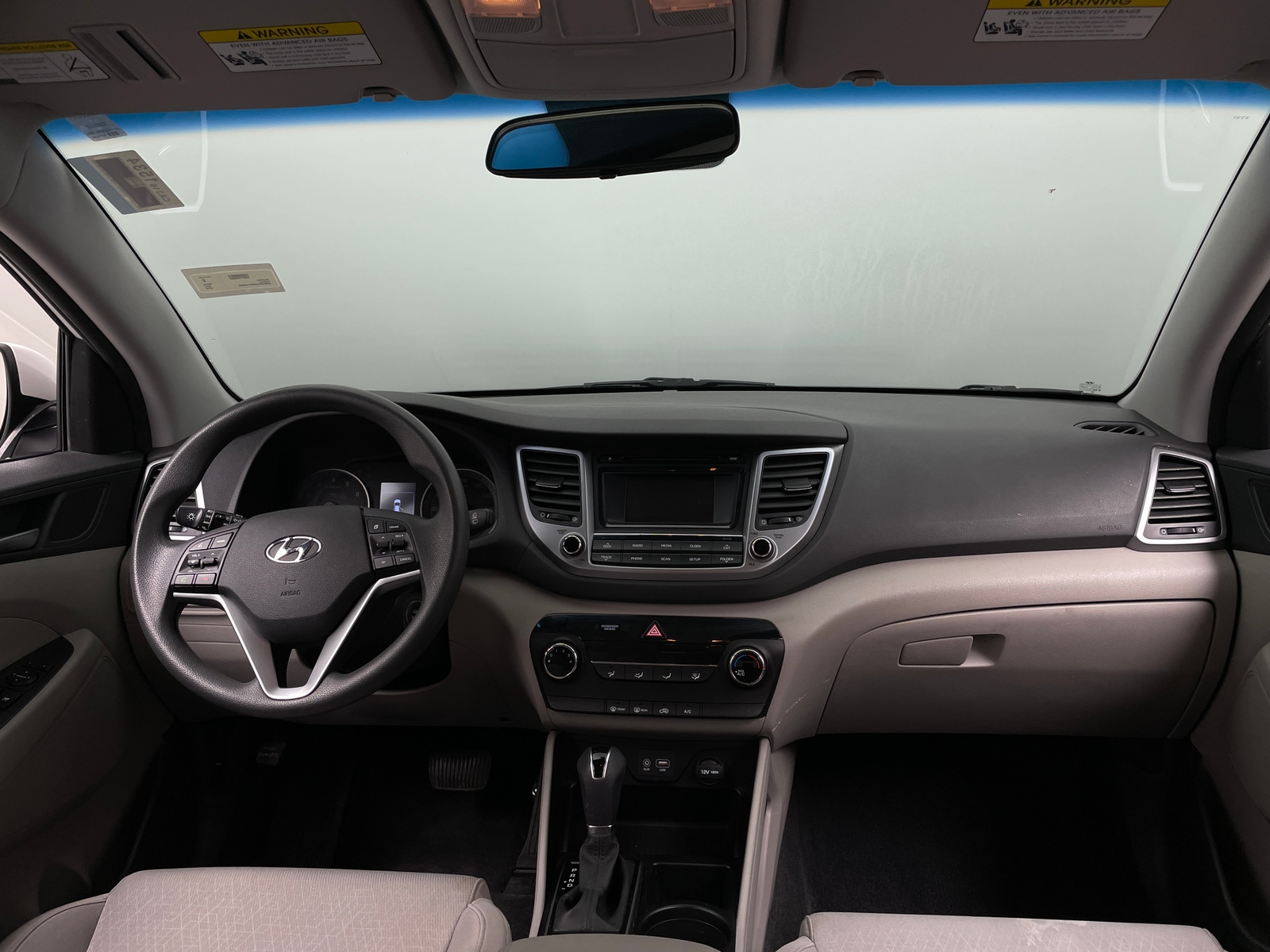 Thumbnail: 2016 Hyundai Tucson - 3