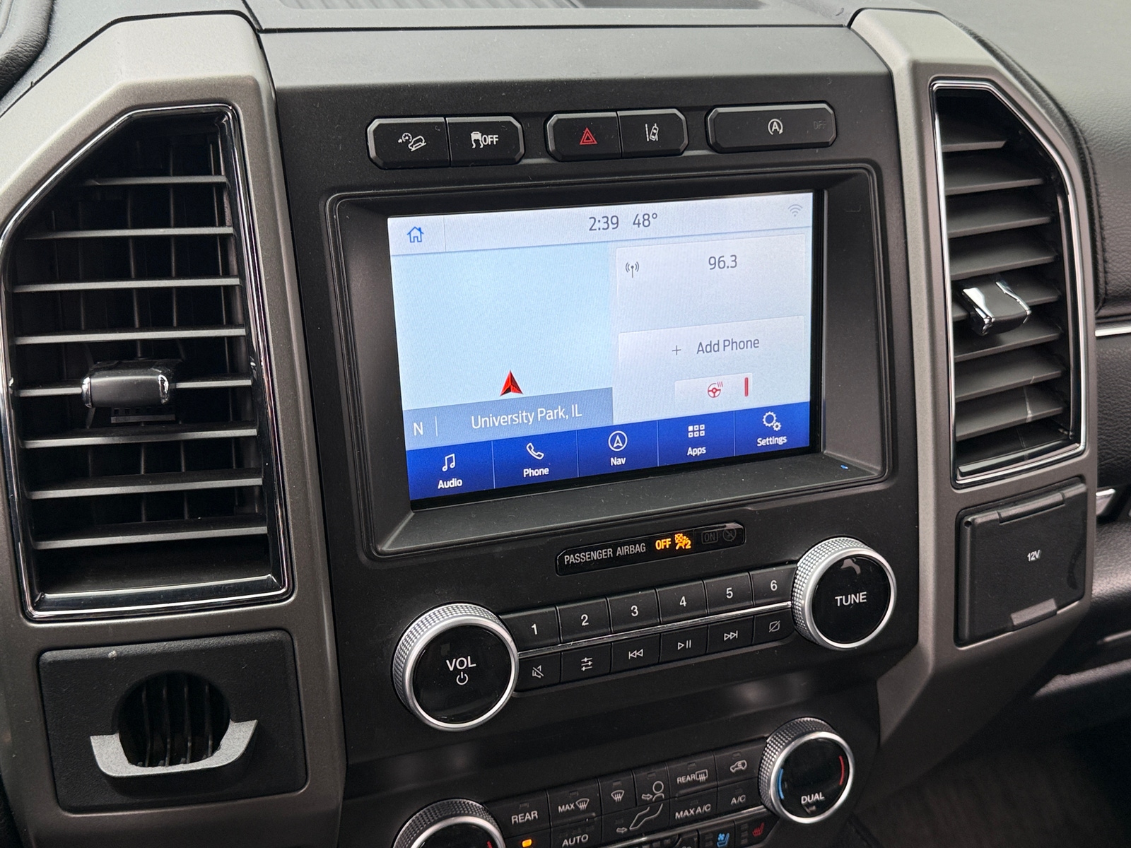 Thumbnail: 2020 Ford Expedition - 3