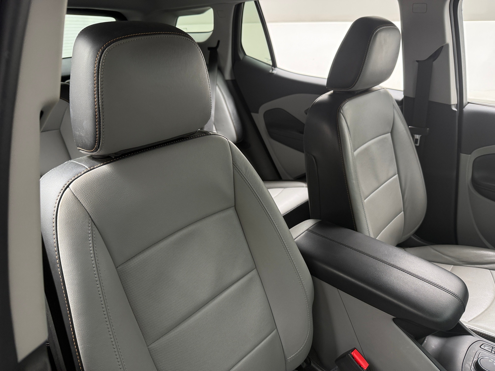 Thumbnail: 2018 GMC Terrain - 2