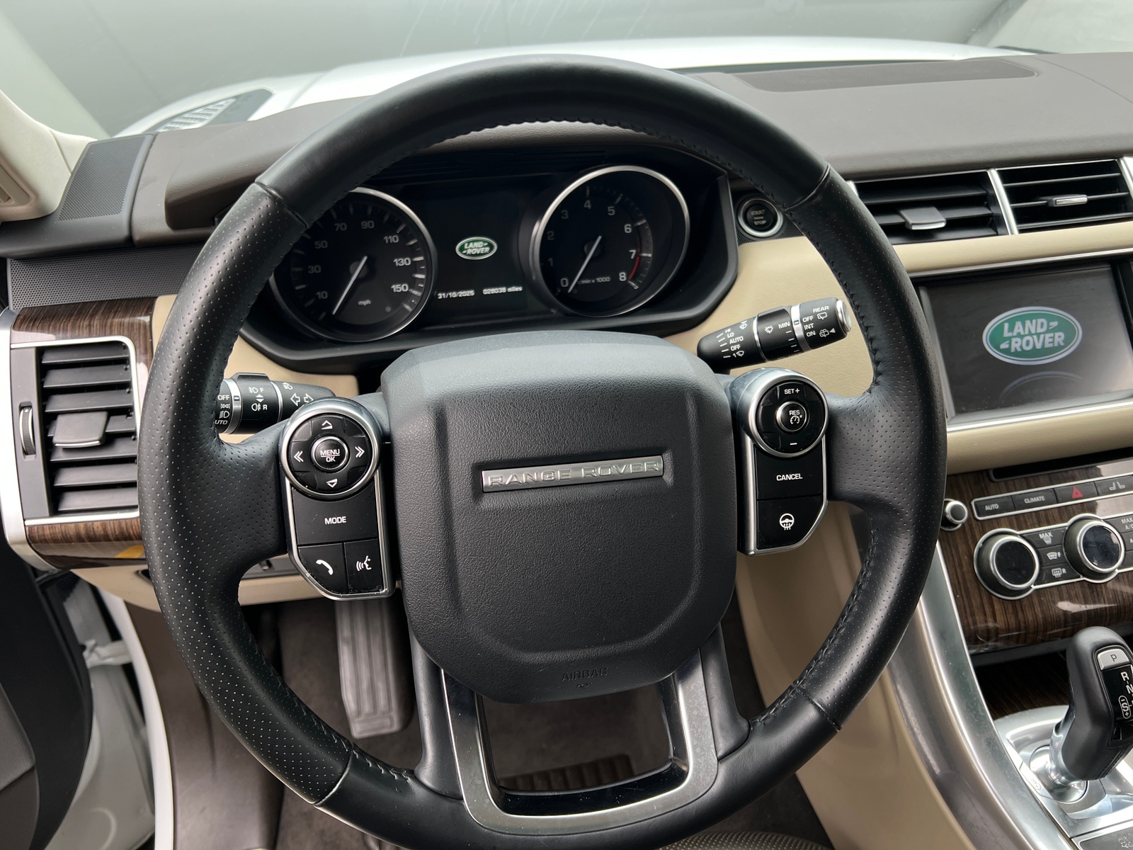 Thumbnail: 2014 Land Rover Range Rover Sport - 4