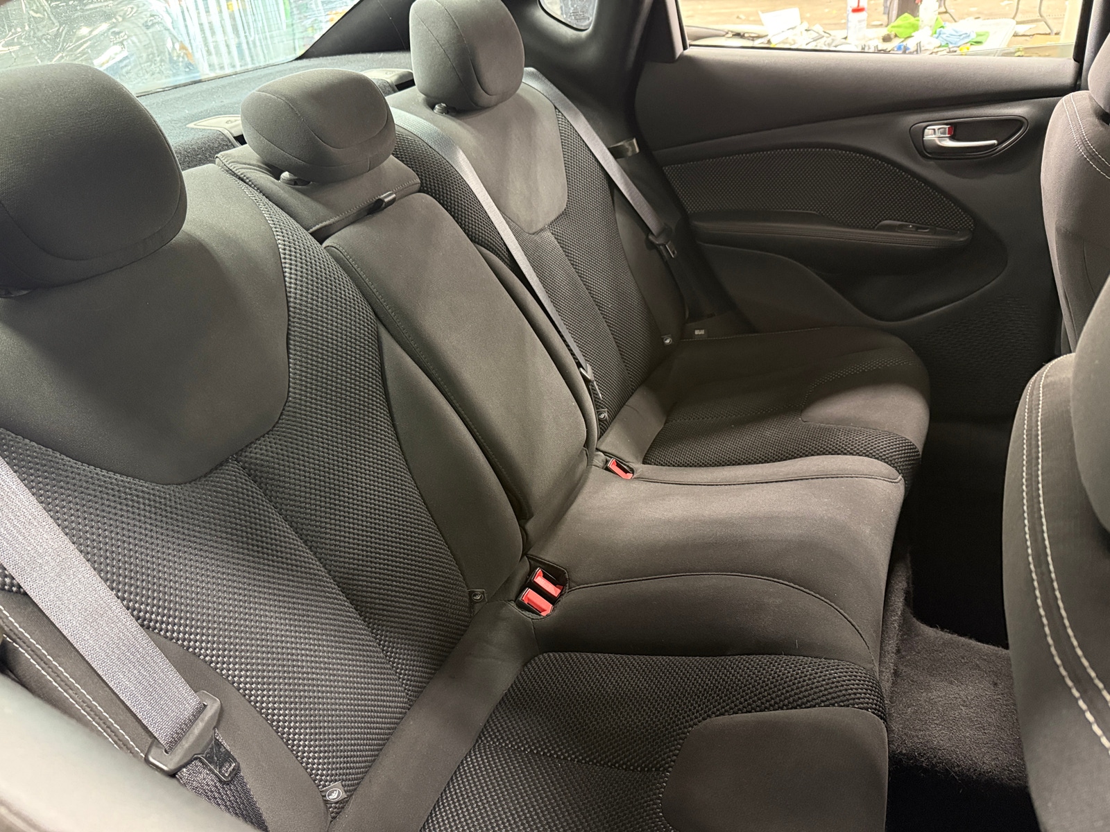 Thumbnail: 2015 Dodge Dart - 6