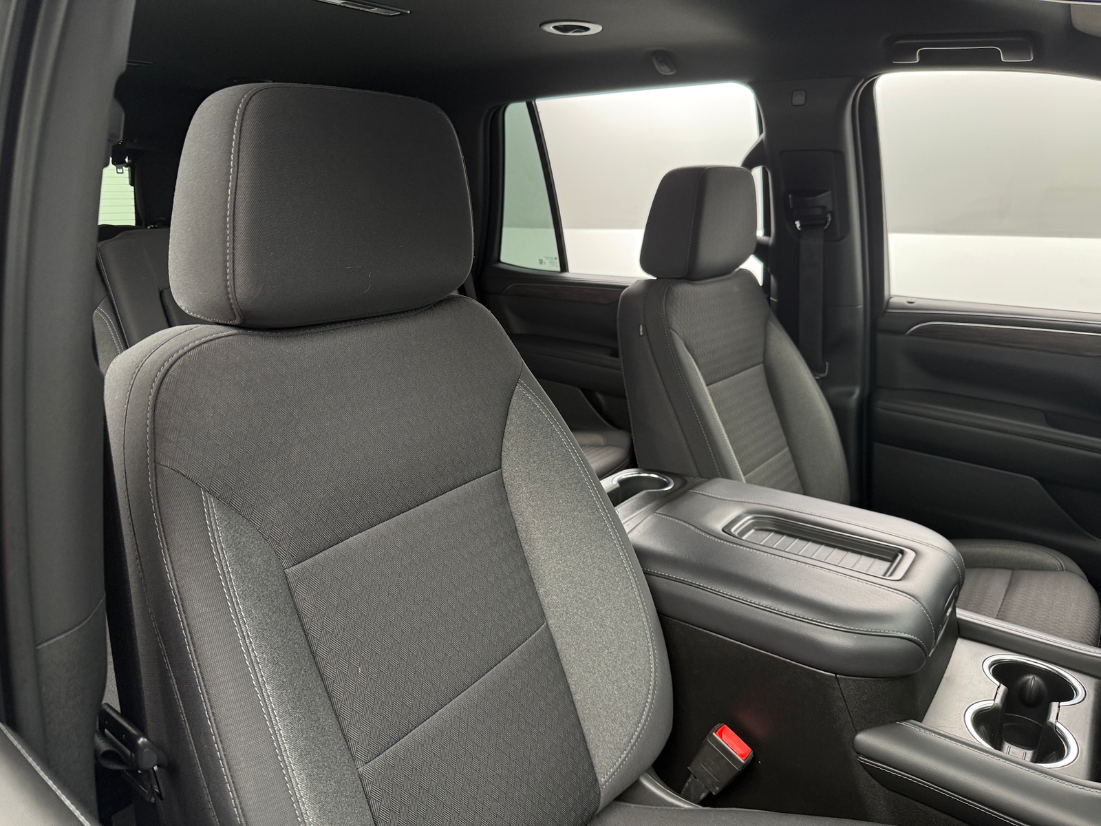 Thumbnail: 2022 Chevrolet Tahoe - 2