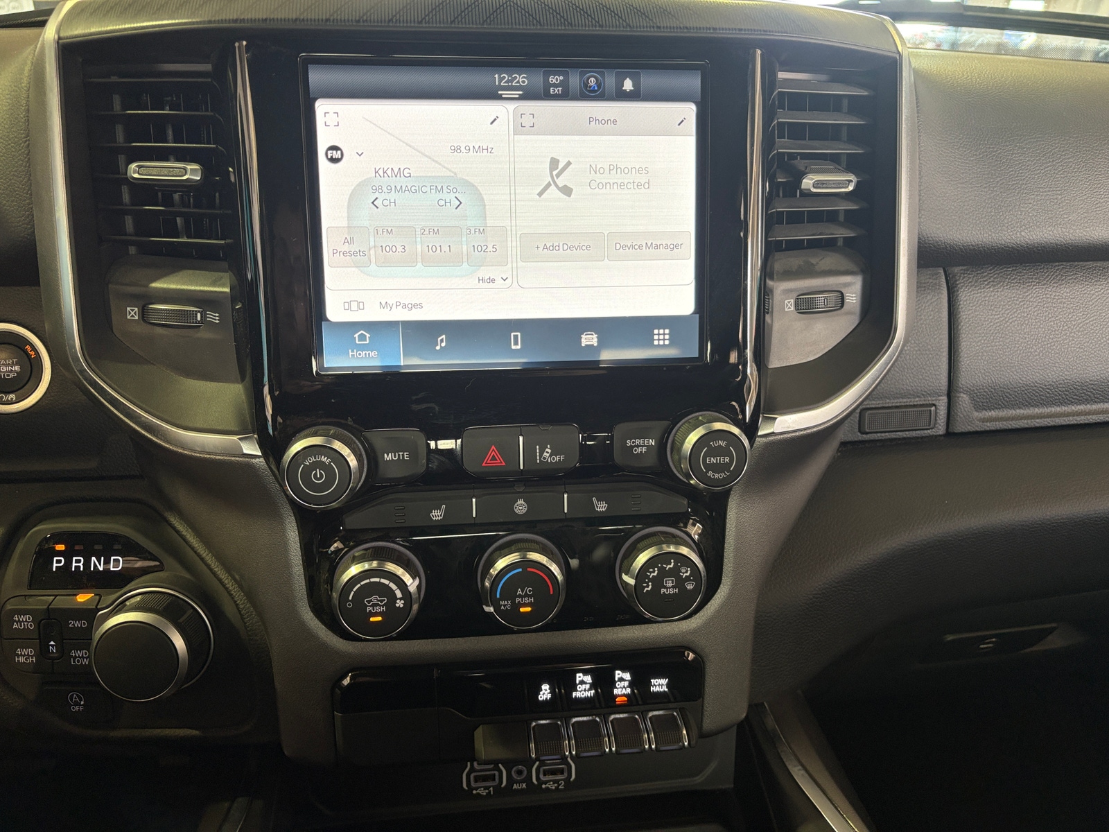 Thumbnail: 2025 RAM 1500 - 4