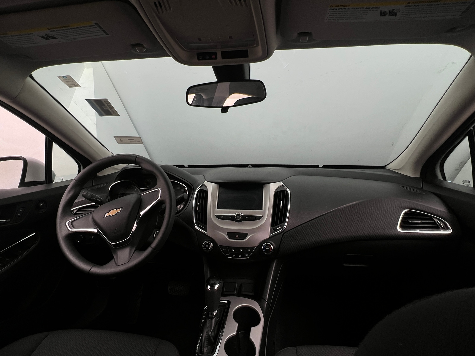 Thumbnail: 2016 Chevrolet Cruze - 3