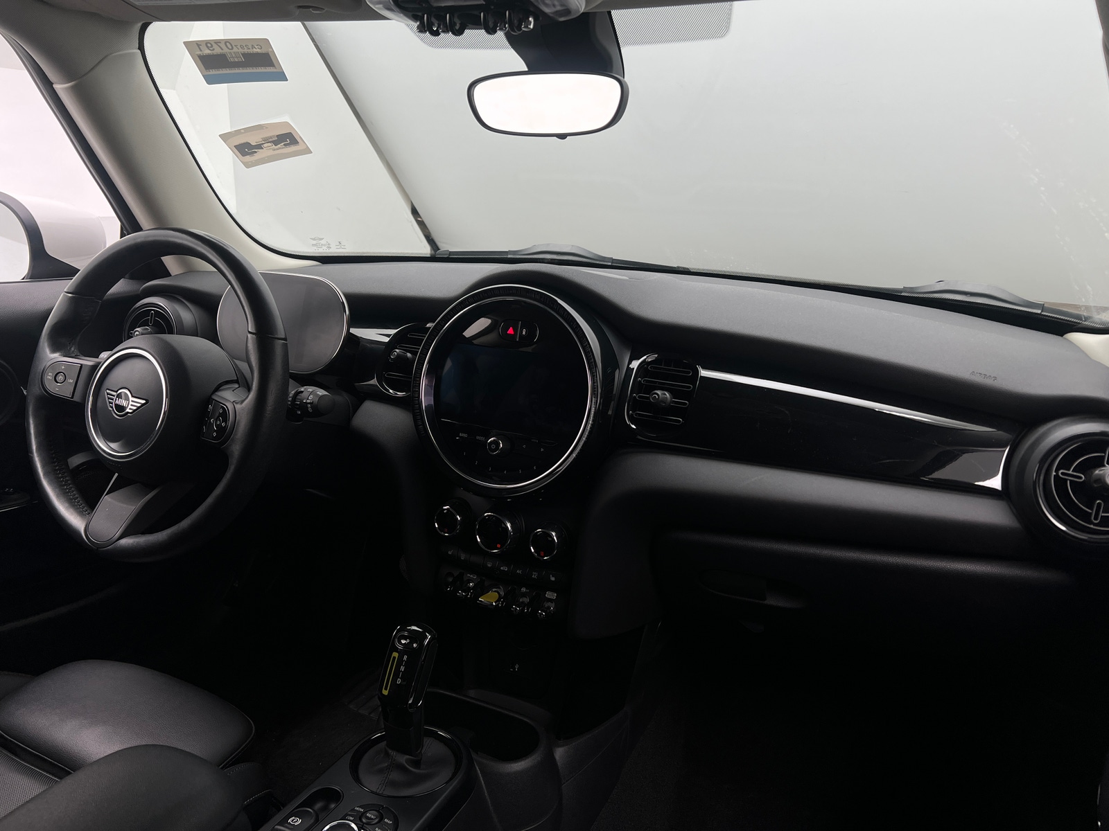 Thumbnail: 2022 MINI Cooper Hardtop - 2