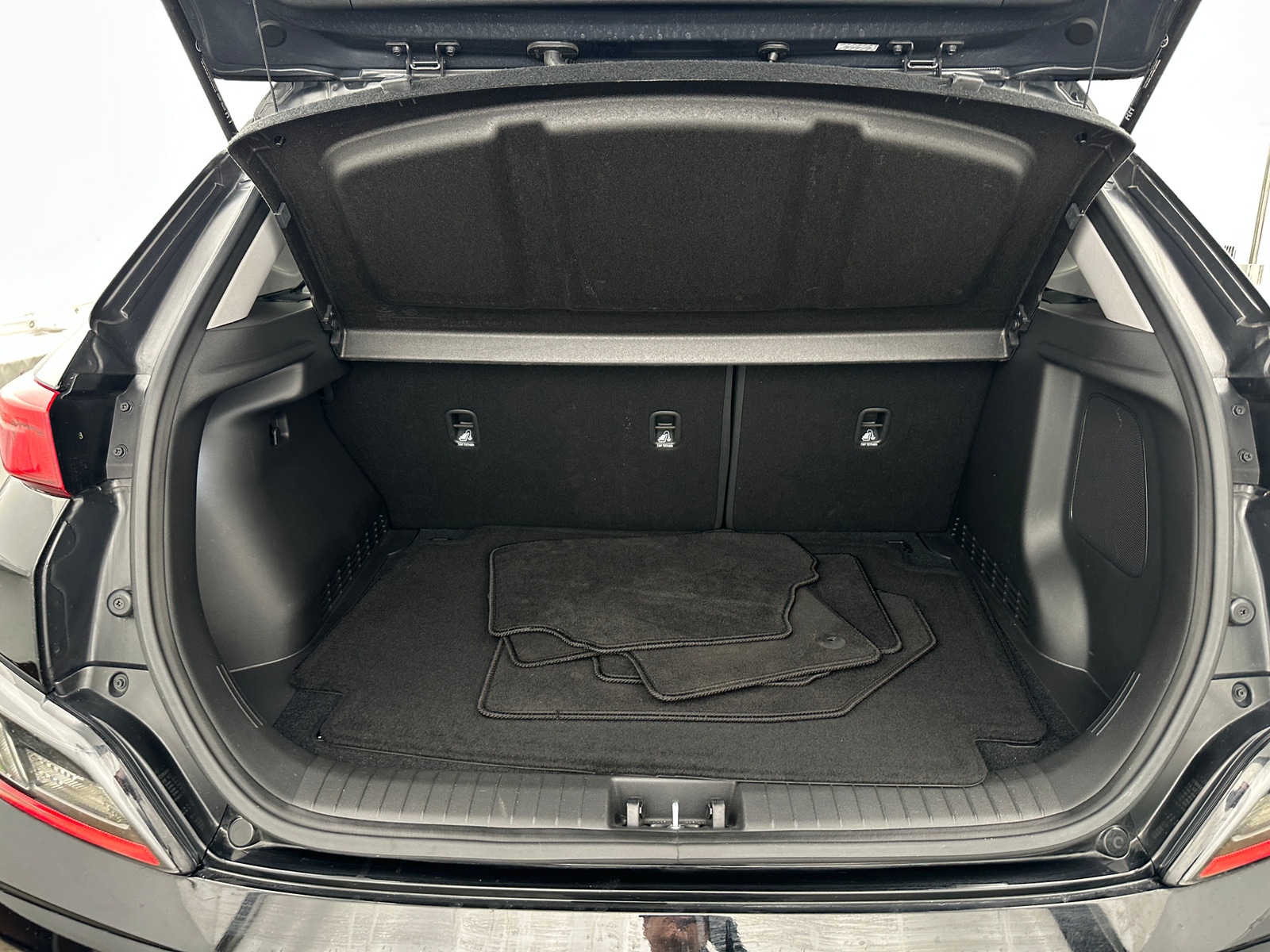 Thumbnail: 2023 Hyundai Kona - 7