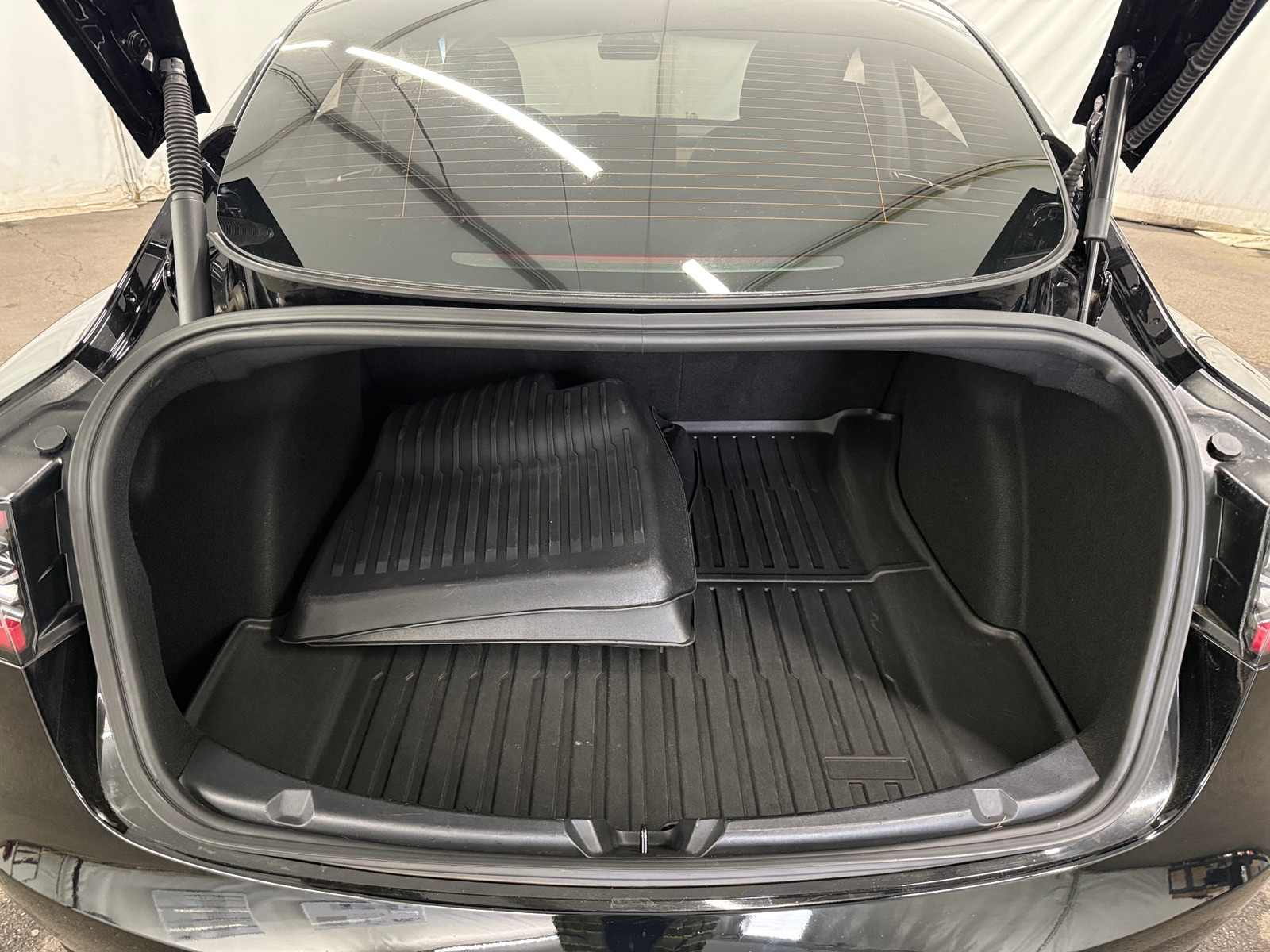 Thumbnail: 2021 Tesla Model 3 - 6