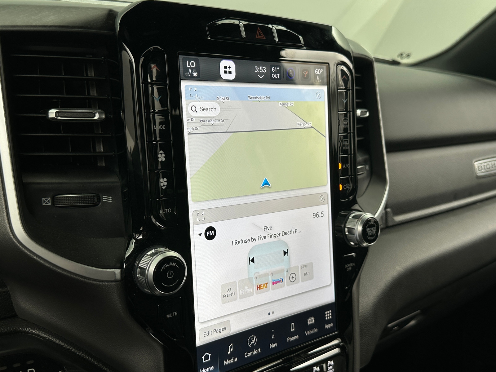 Thumbnail: 2023 RAM 1500 - 4