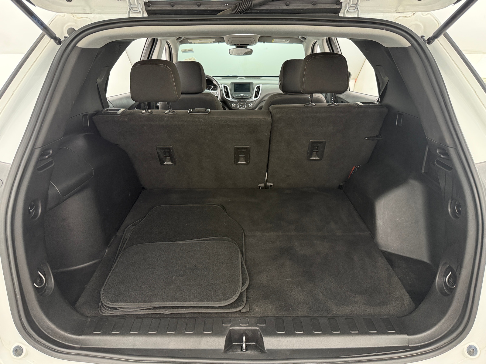 Thumbnail: 2021 Chevrolet Equinox - 7