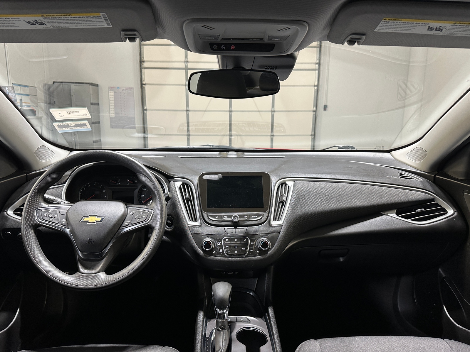 Thumbnail: 2024 Chevrolet Malibu - 3