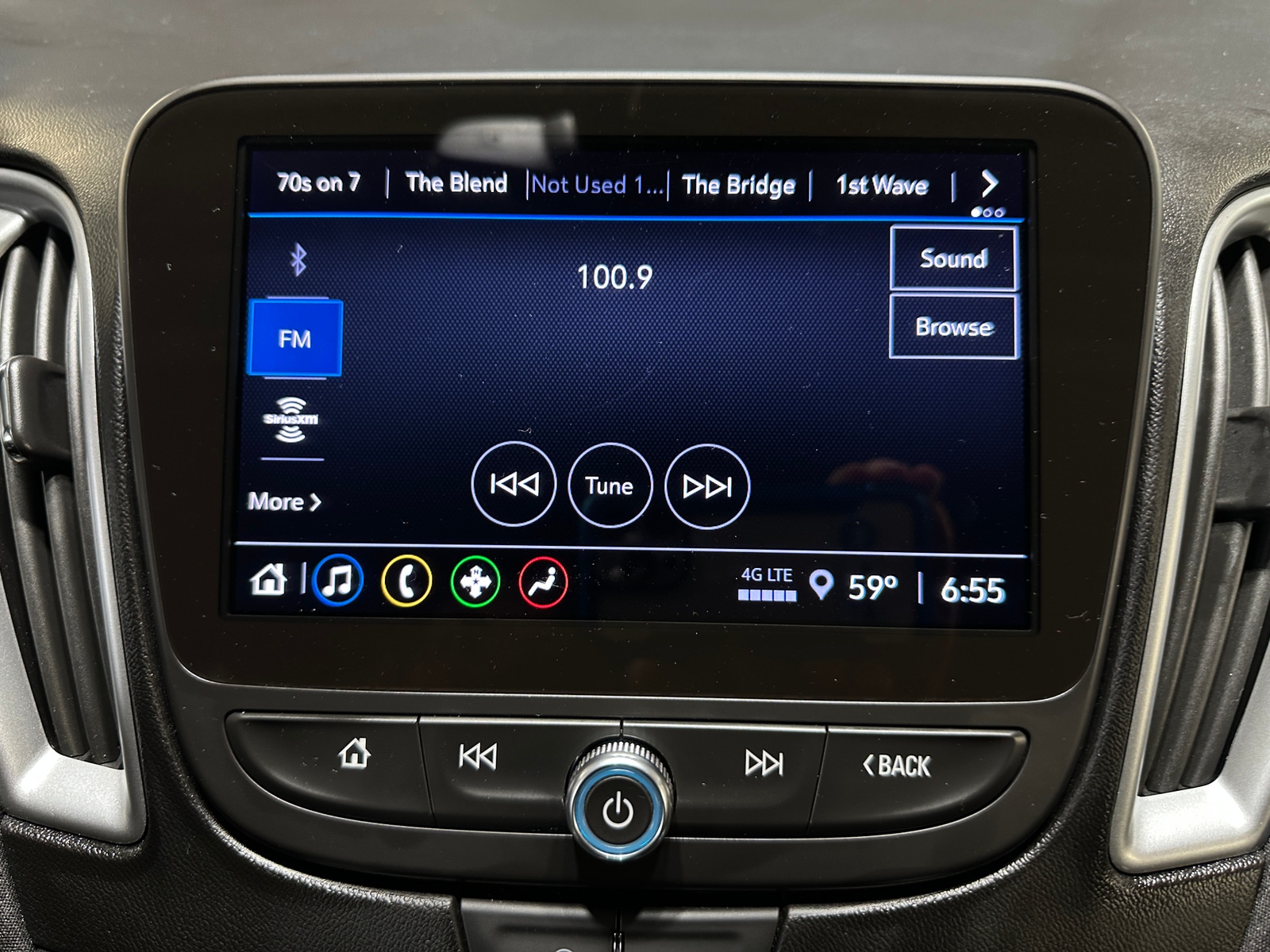 Thumbnail: 2024 Chevrolet Malibu - 4