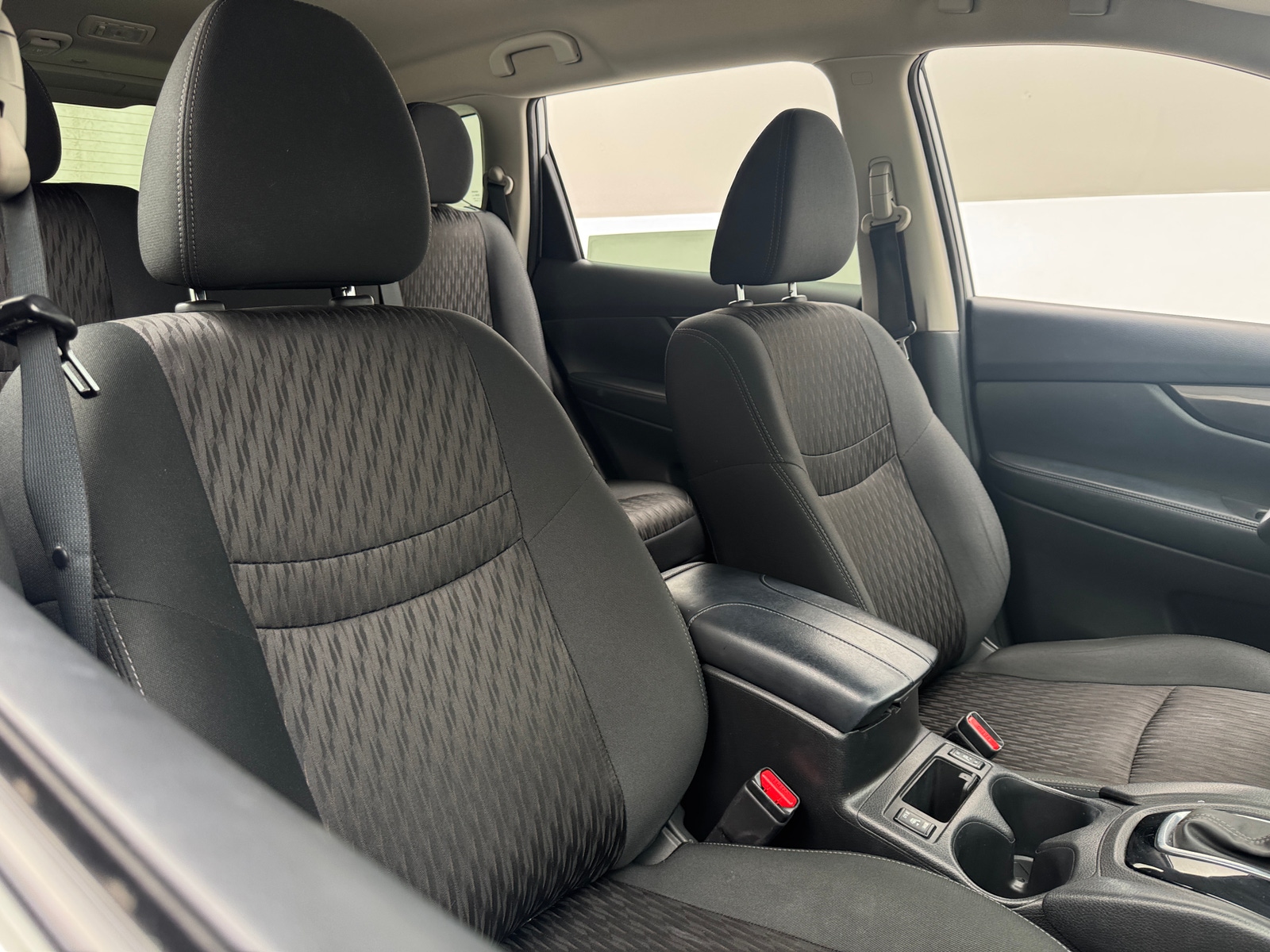 Thumbnail: 2019 Nissan Rogue - 2