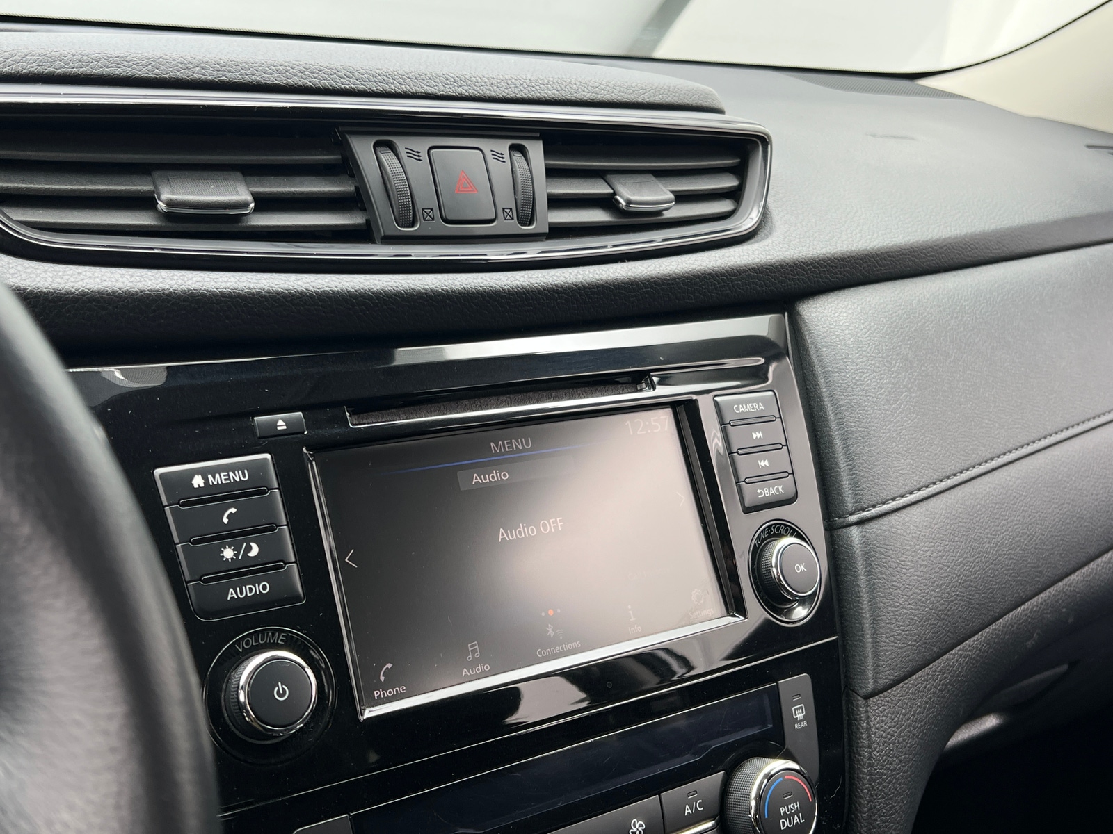 Thumbnail: 2019 Nissan Rogue - 4