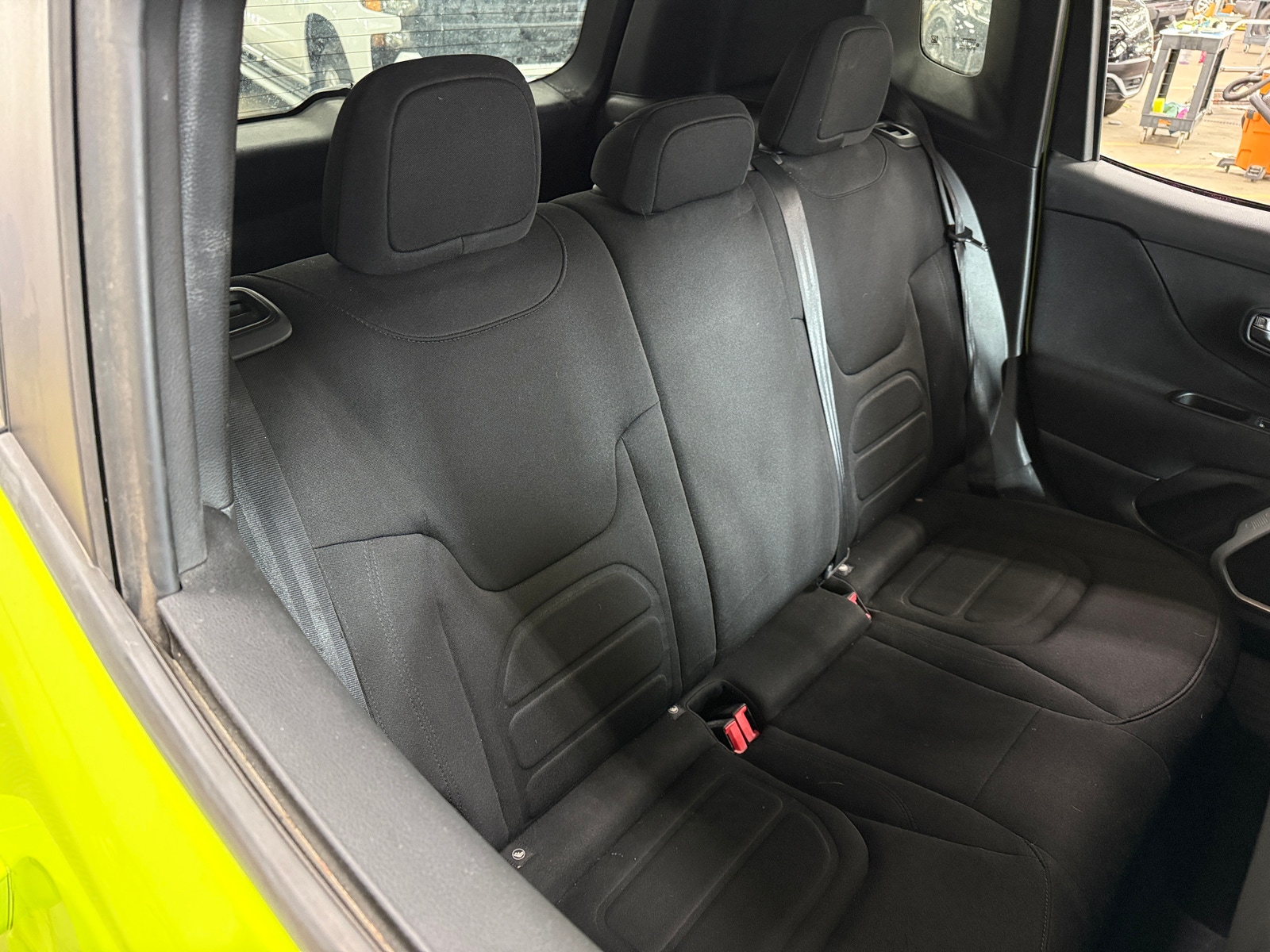 Thumbnail: 2018 Jeep Renegade - 6