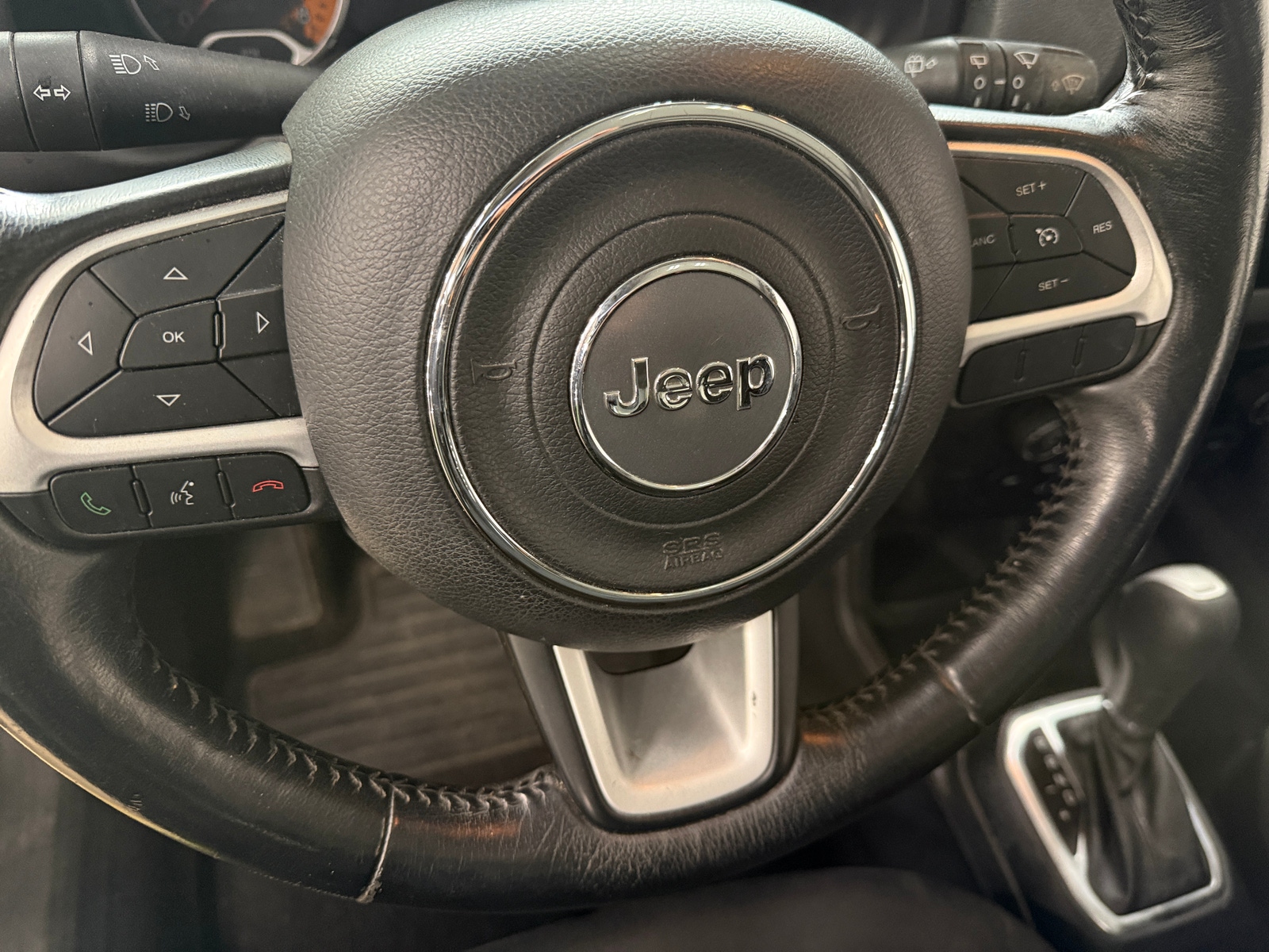 Thumbnail: 2018 Jeep Renegade - 5