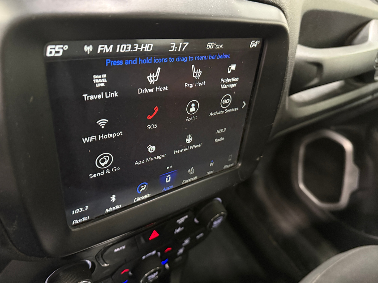 Thumbnail: 2018 Jeep Renegade - 4