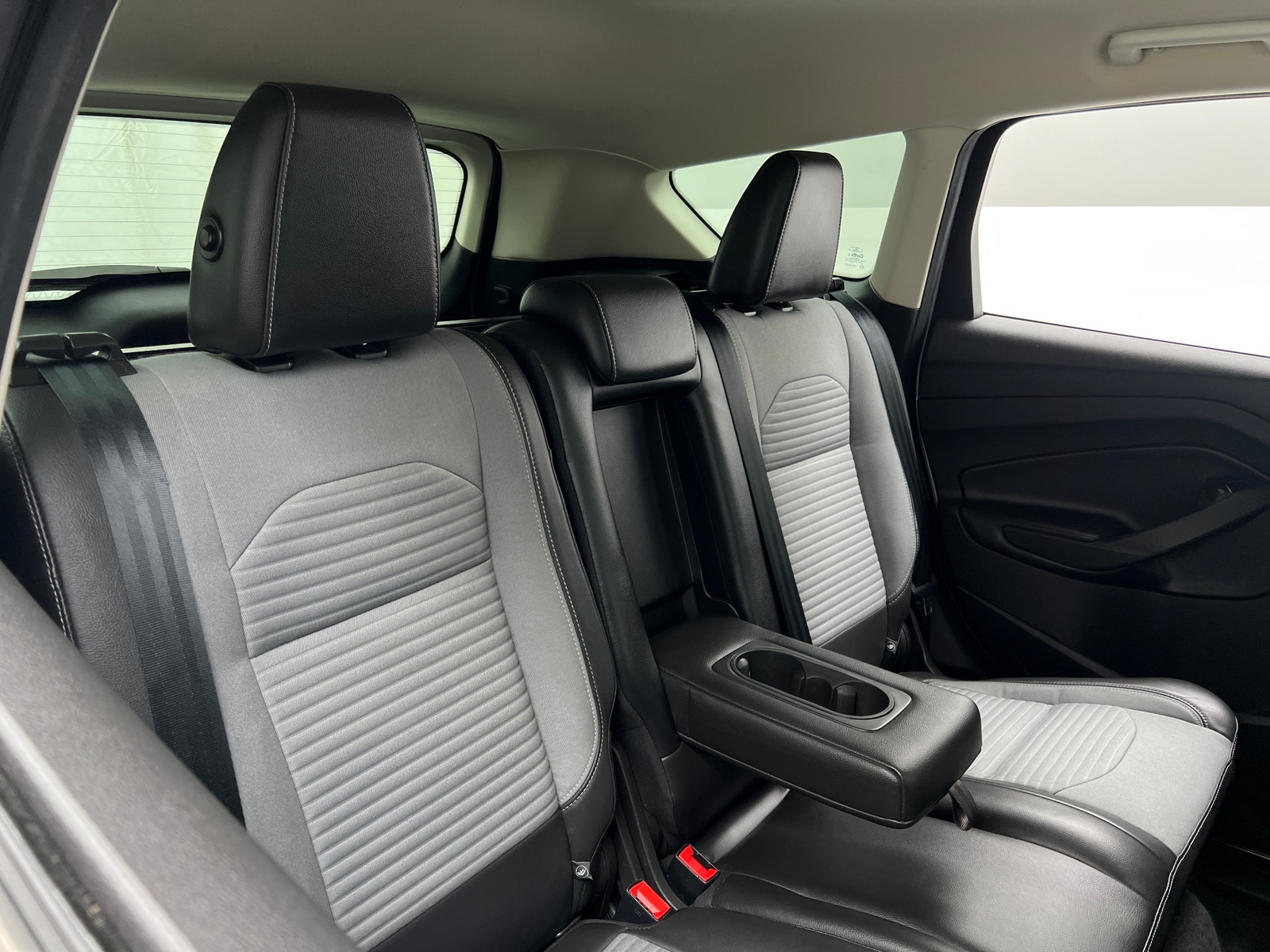 Thumbnail: 2017 Ford Escape - 5