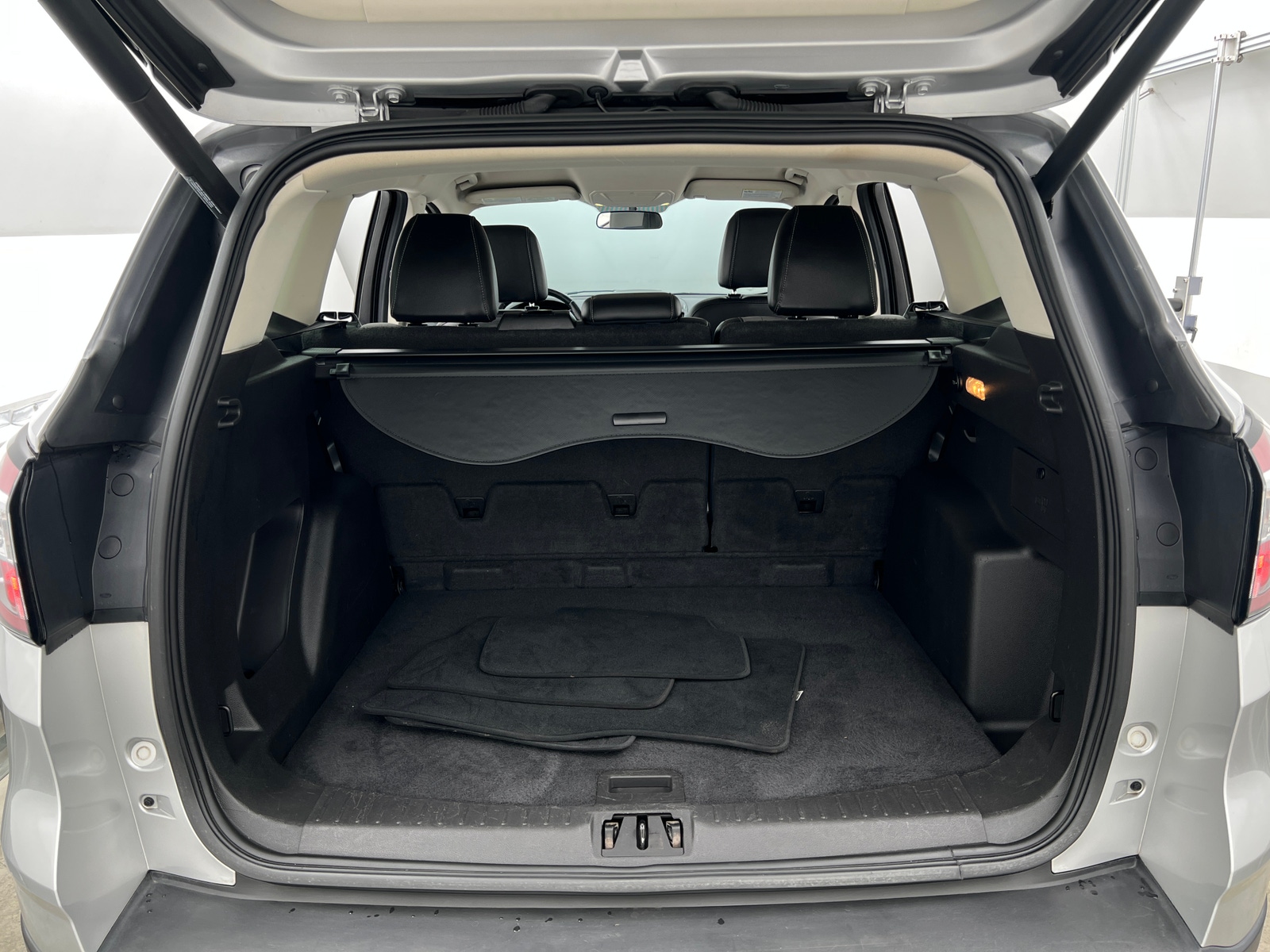 Thumbnail: 2017 Ford Escape - 6