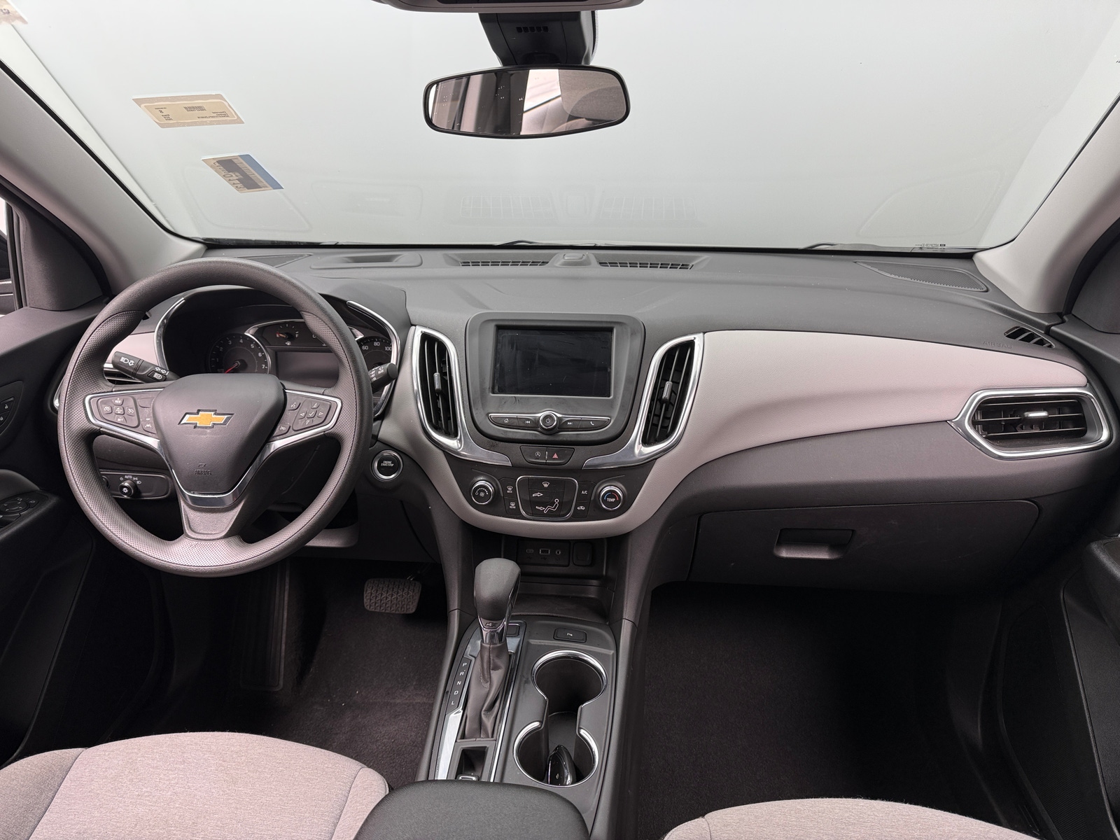 Thumbnail: 2023 Chevrolet Equinox - 3