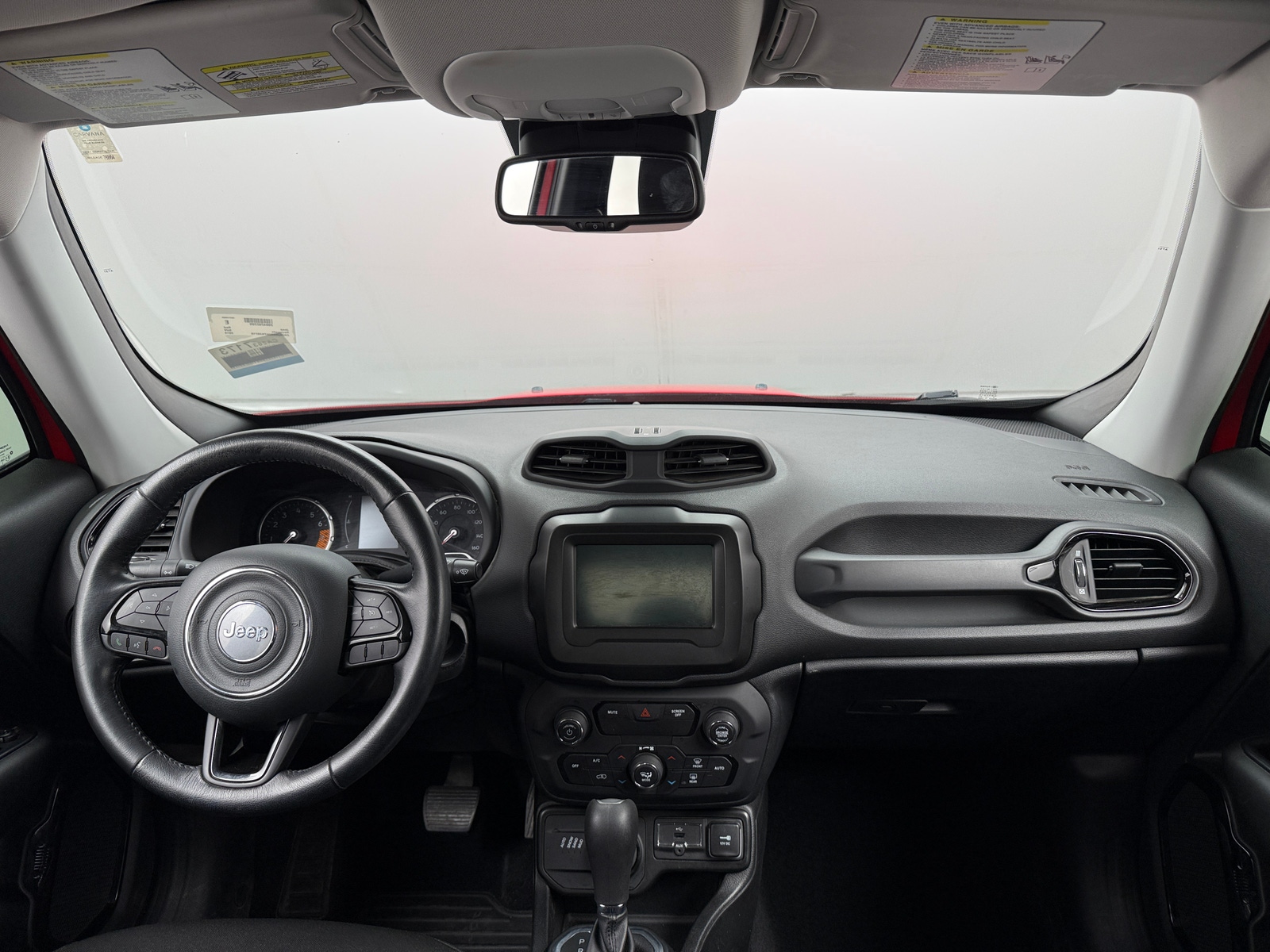 Thumbnail: 2019 Jeep Renegade - 3