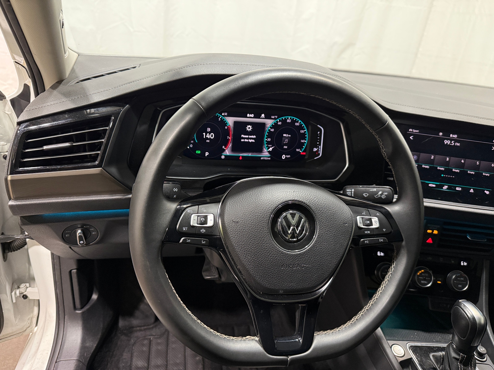 Thumbnail: 2021 Volkswagen Jetta - 4