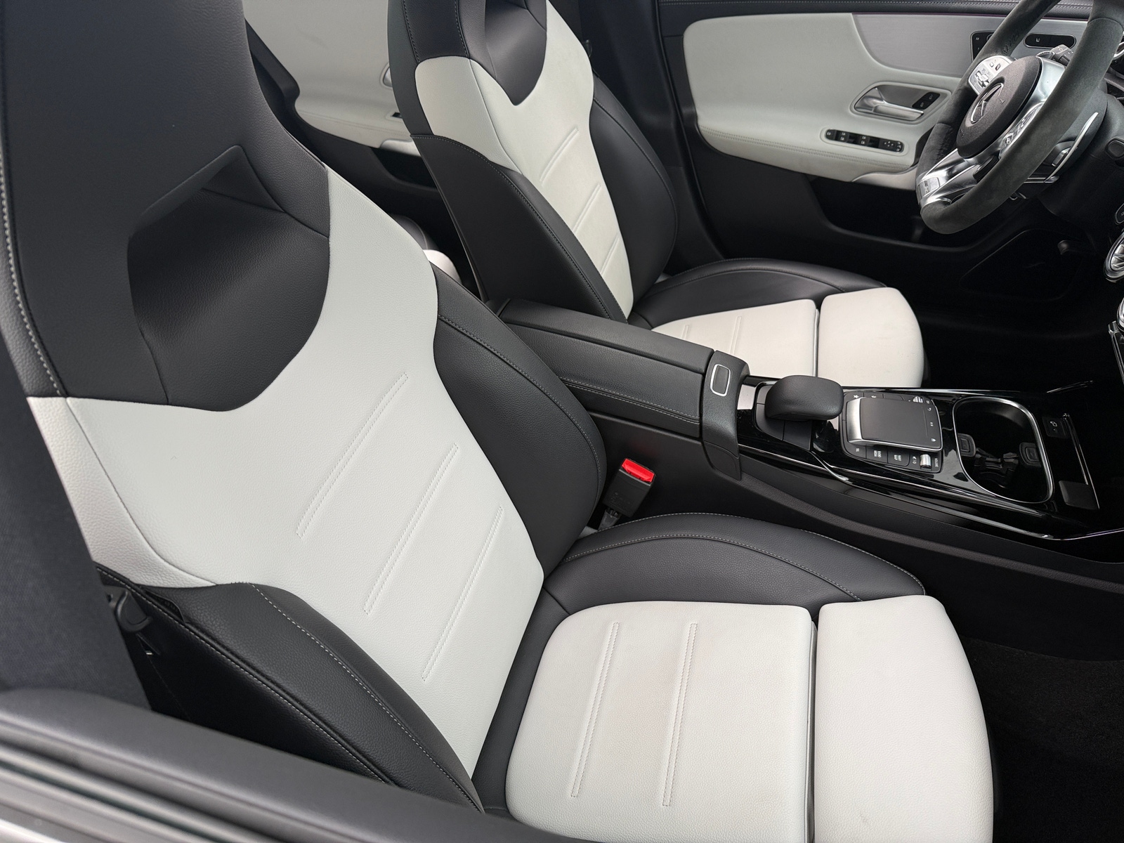 Thumbnail: 2021 Mercedes-Benz CLA - 2