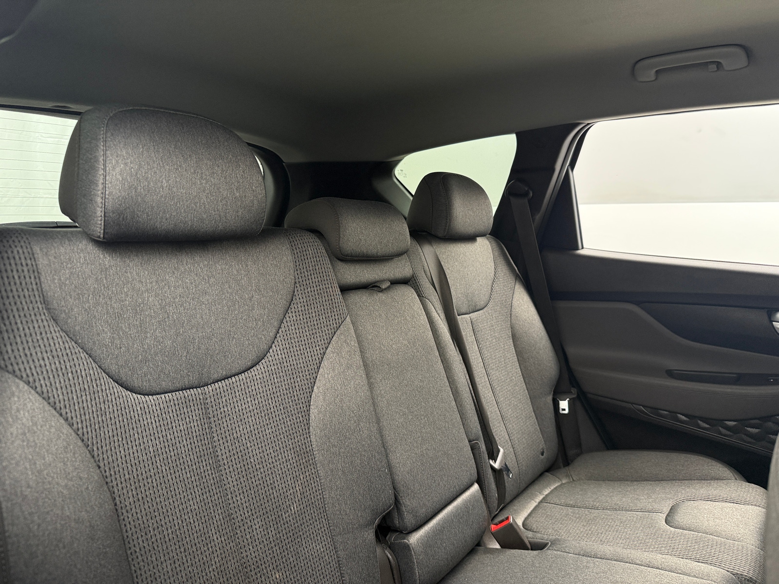 Thumbnail: 2019 Hyundai Santa Fe - 6