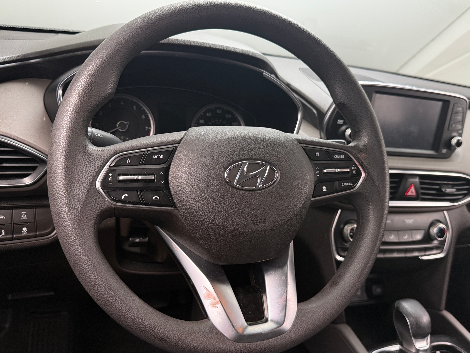 Thumbnail: 2019 Hyundai Santa Fe - 5