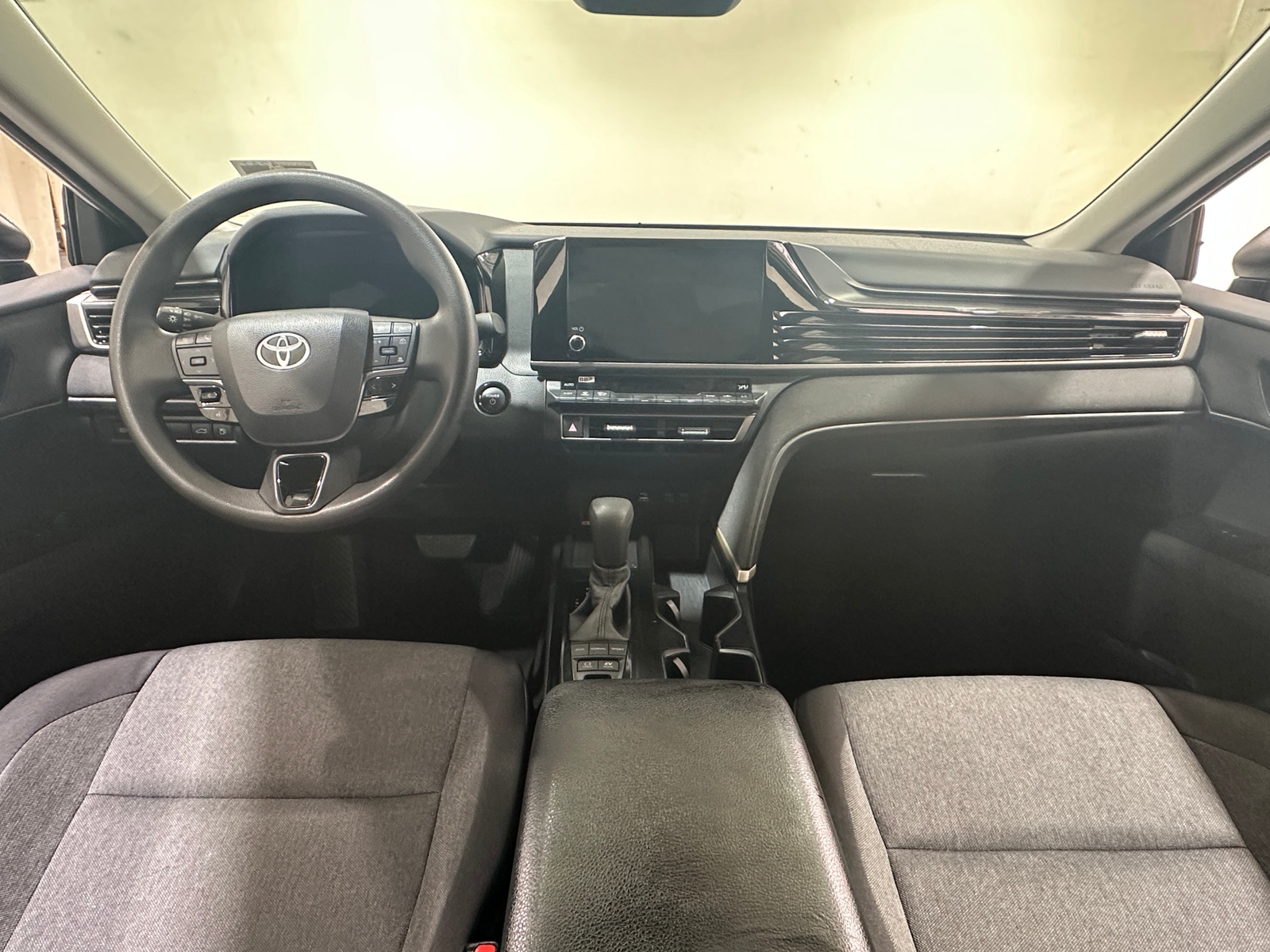 Thumbnail: 2025 Toyota Camry - 3