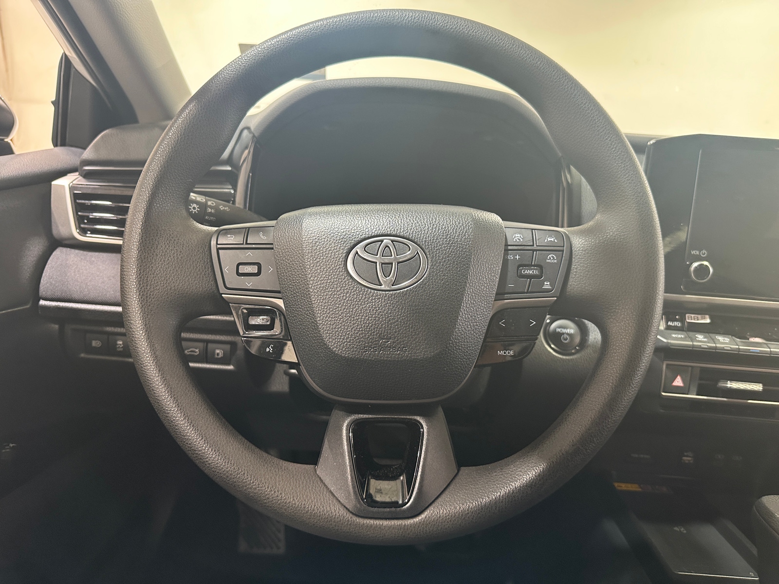 Thumbnail: 2025 Toyota Camry - 5