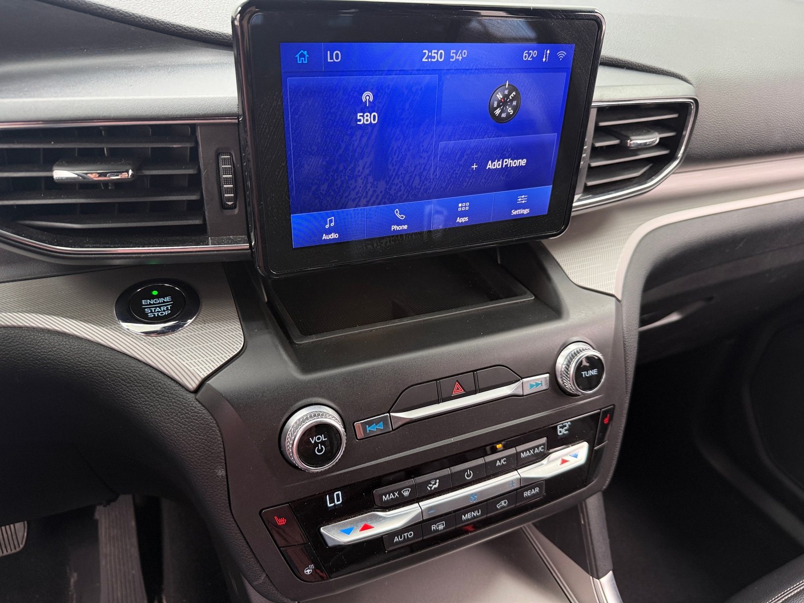 Thumbnail: 2020 Ford Explorer - 4