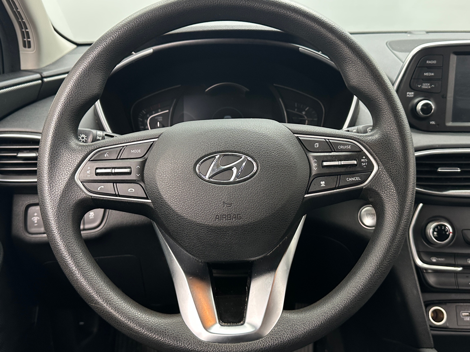 Thumbnail: 2020 Hyundai Santa Fe - 5