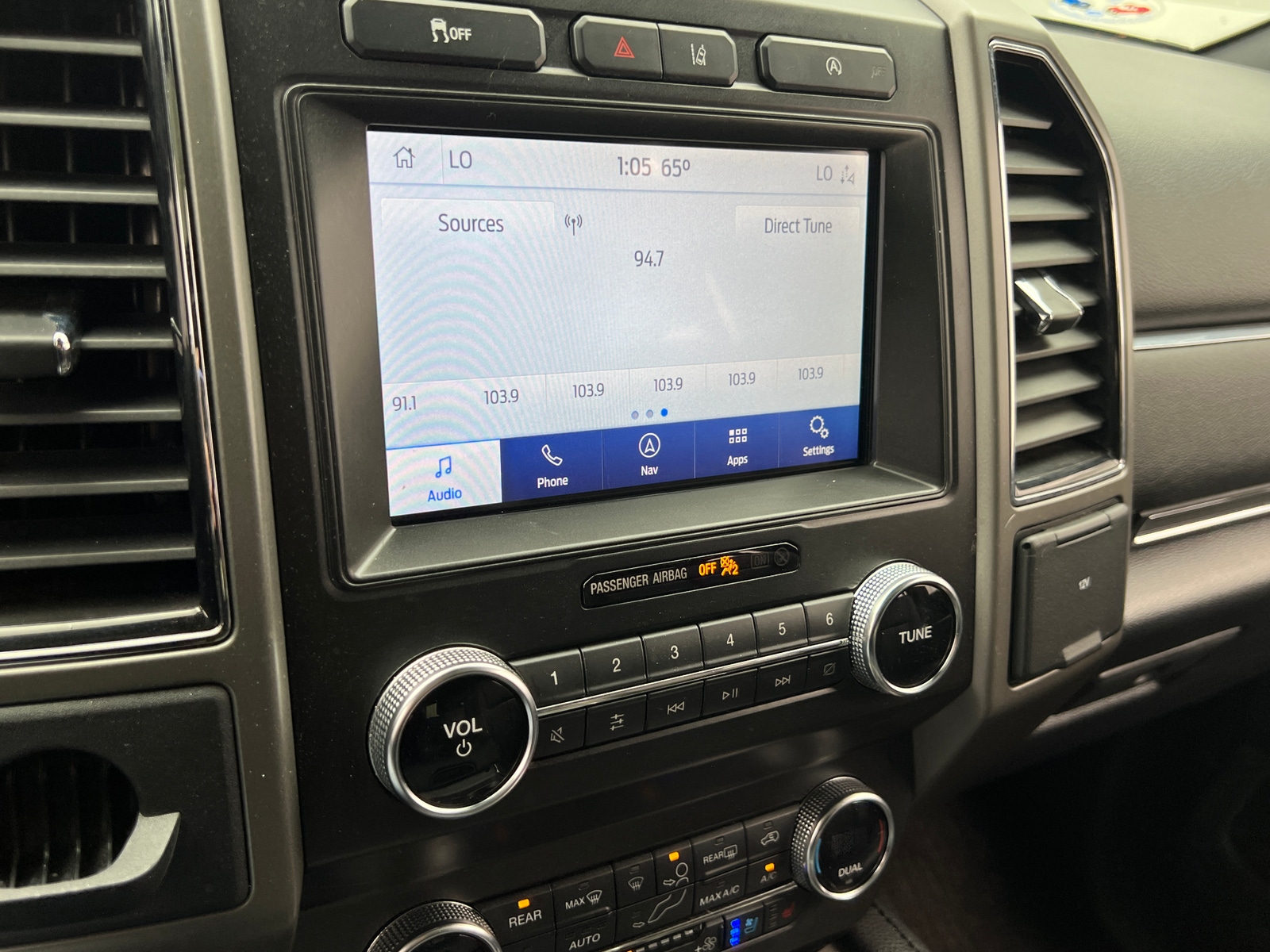 Thumbnail: 2020 Ford Expedition - 3