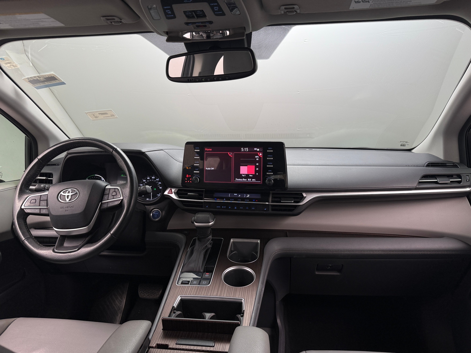 Thumbnail: 2022 Toyota Sienna - 2