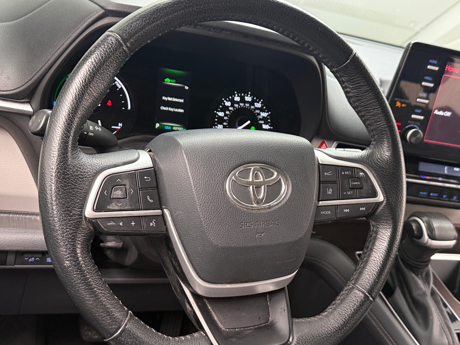 Thumbnail: 2022 Toyota Sienna - 4