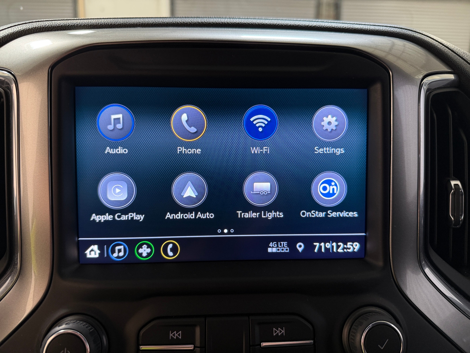 Thumbnail: 2021 Chevrolet Silverado 1500 - 4