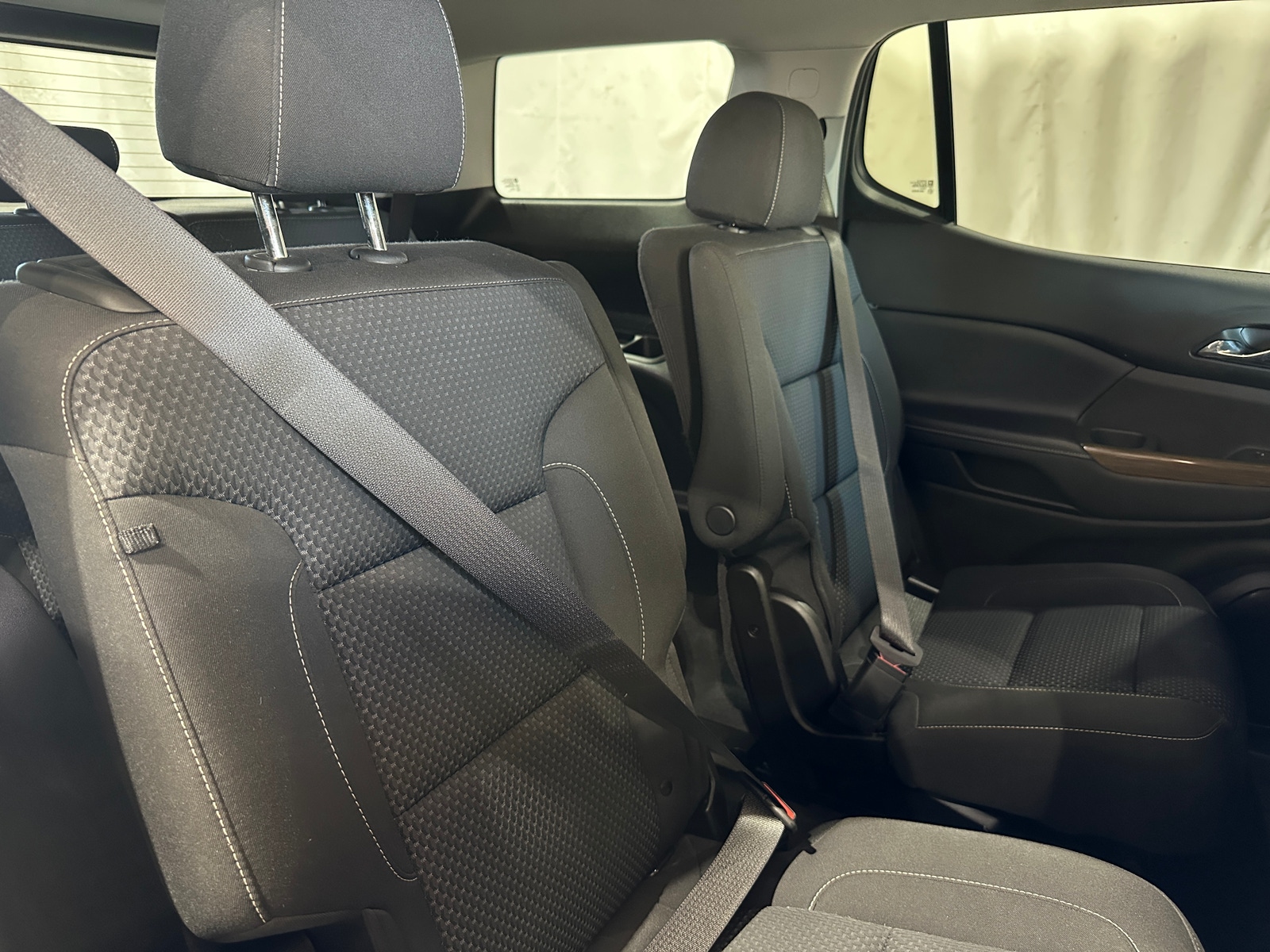 Thumbnail: 2021 GMC Acadia - 6