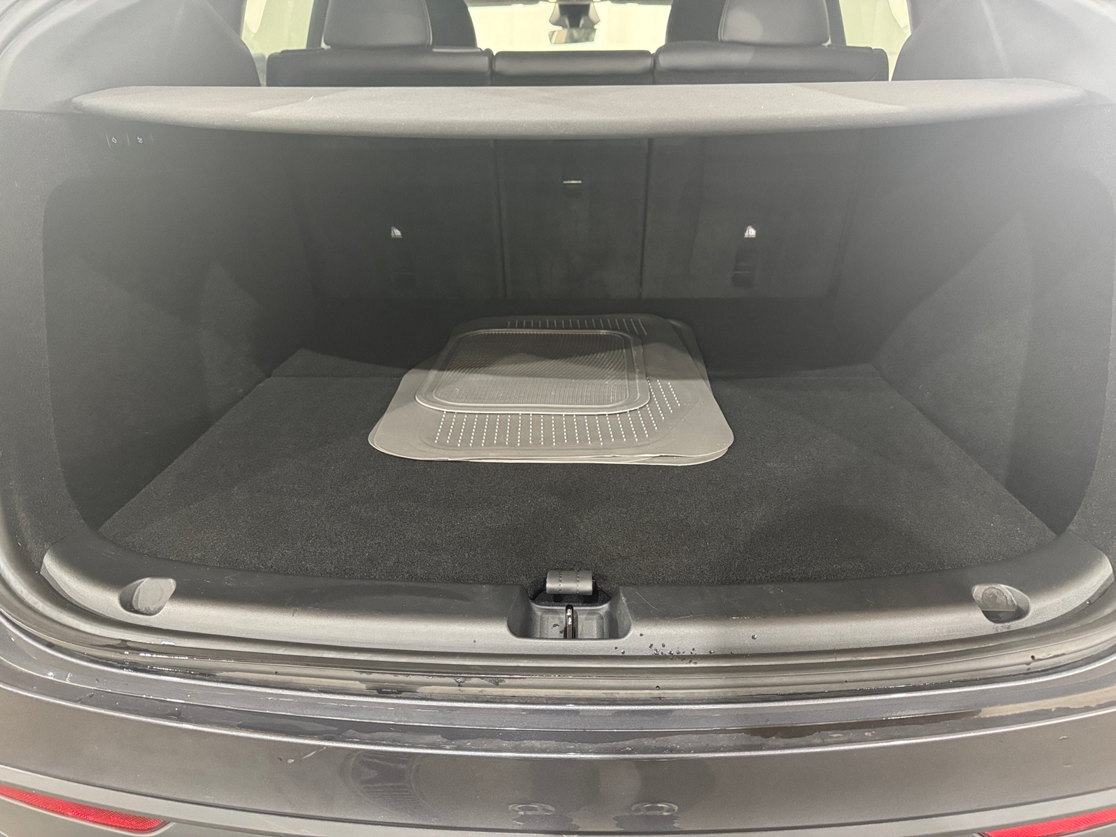 Thumbnail: 2023 Tesla Model Y - 6