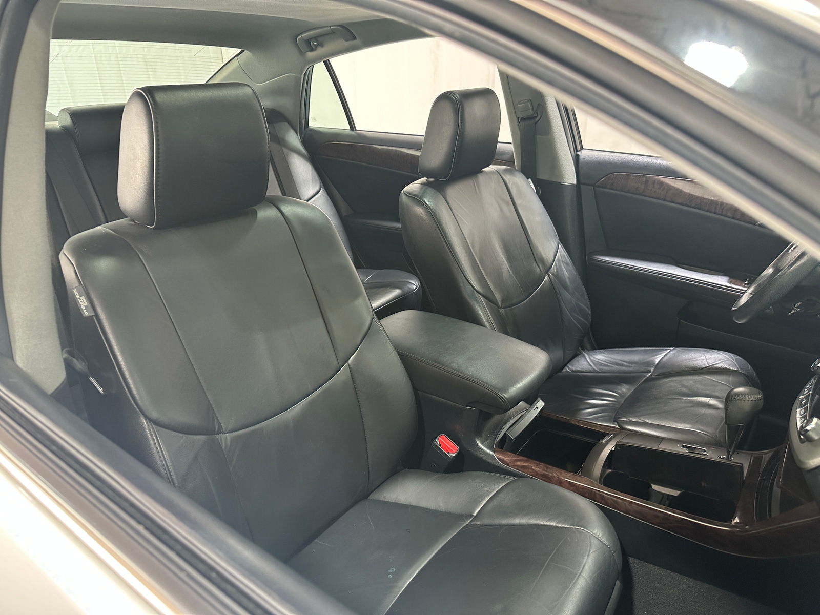 Thumbnail: 2012 Toyota Avalon - 2