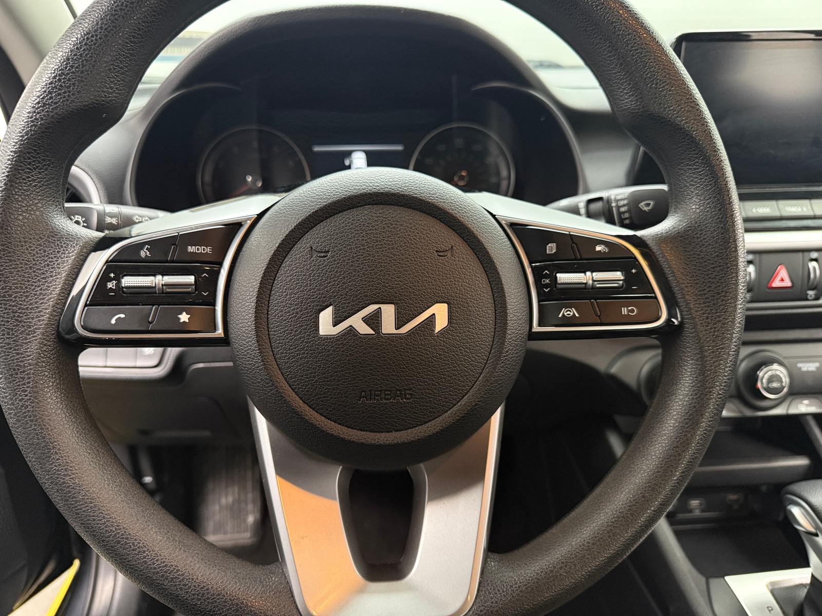 Thumbnail: 2024 Kia Forte - 5