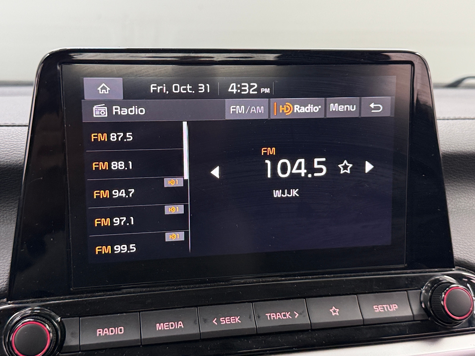 Thumbnail: 2024 Kia Forte - 4