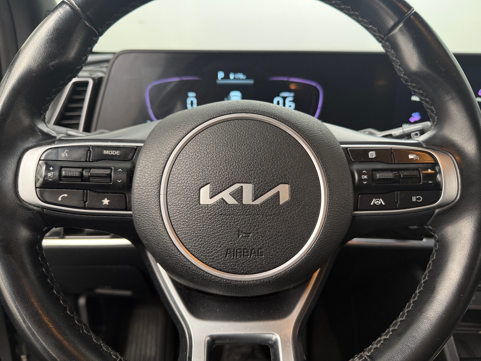 Thumbnail: 2023 Kia Sportage - 4