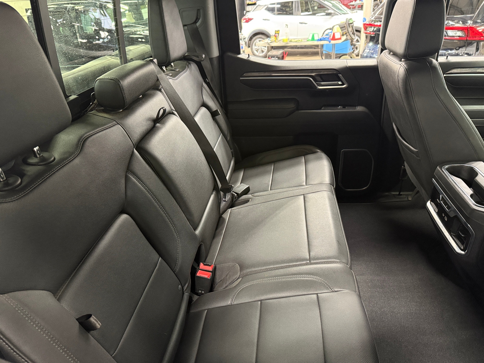 Thumbnail: 2023 Chevrolet Silverado 1500 - 5