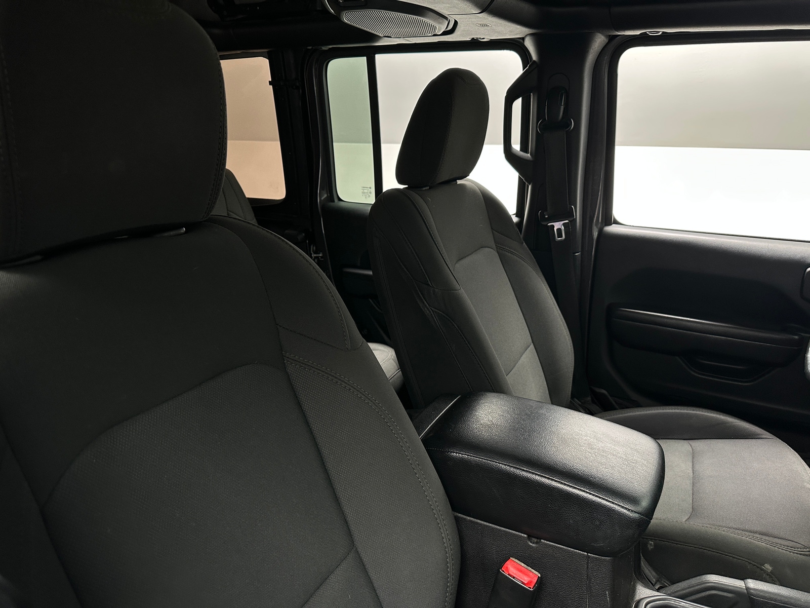 Thumbnail: 2018 Jeep Wrangler - 2